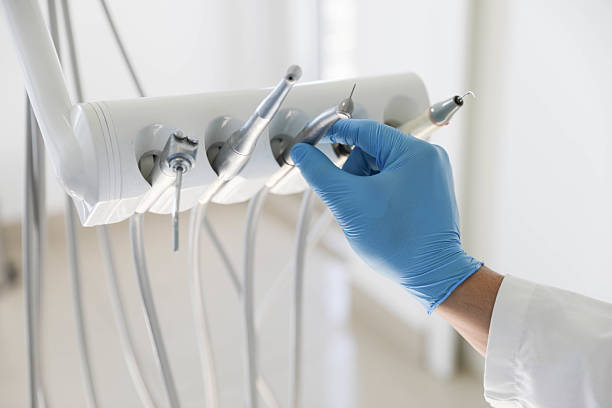 Professional Emergency Dentist technician working in Cinco Ranch, TX